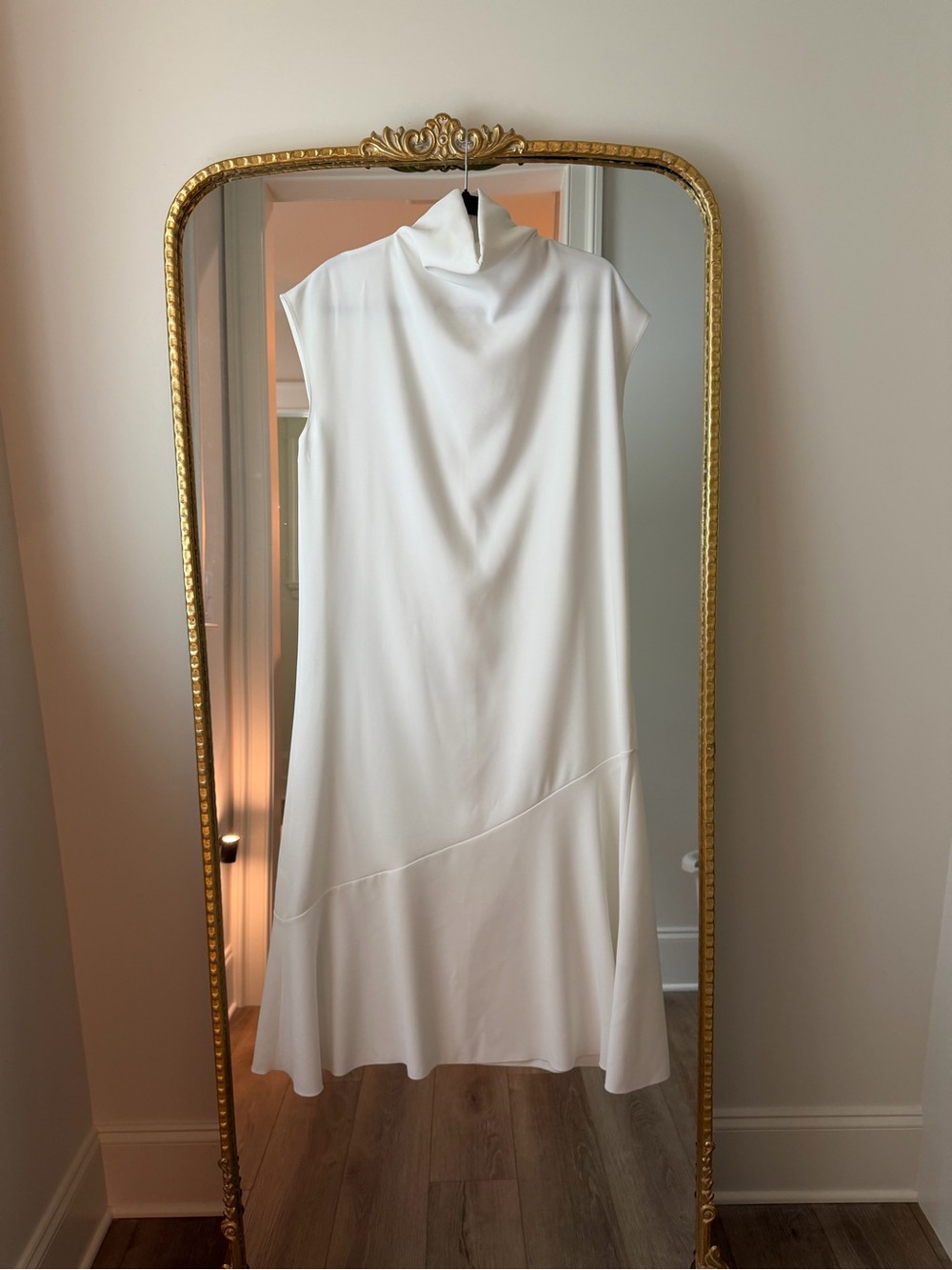 G. Label by Goop Valy High-Neck A-Line Maxi Dress in white color Size 8